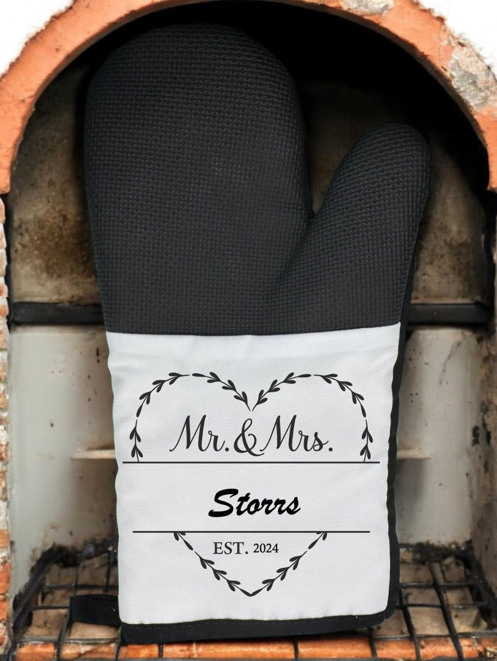 Personalised Mr & Mrs With established date Kitchen Oven Mit Present Gift Idea Chritstmas