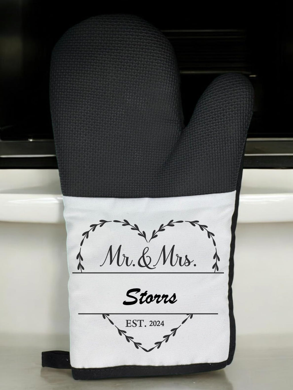 Personalised Mr & Mrs With established date Kitchen Oven Mit Present Gift Idea Chritstmas